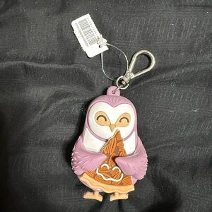 Bath & Body Works Owl pocketbac holder